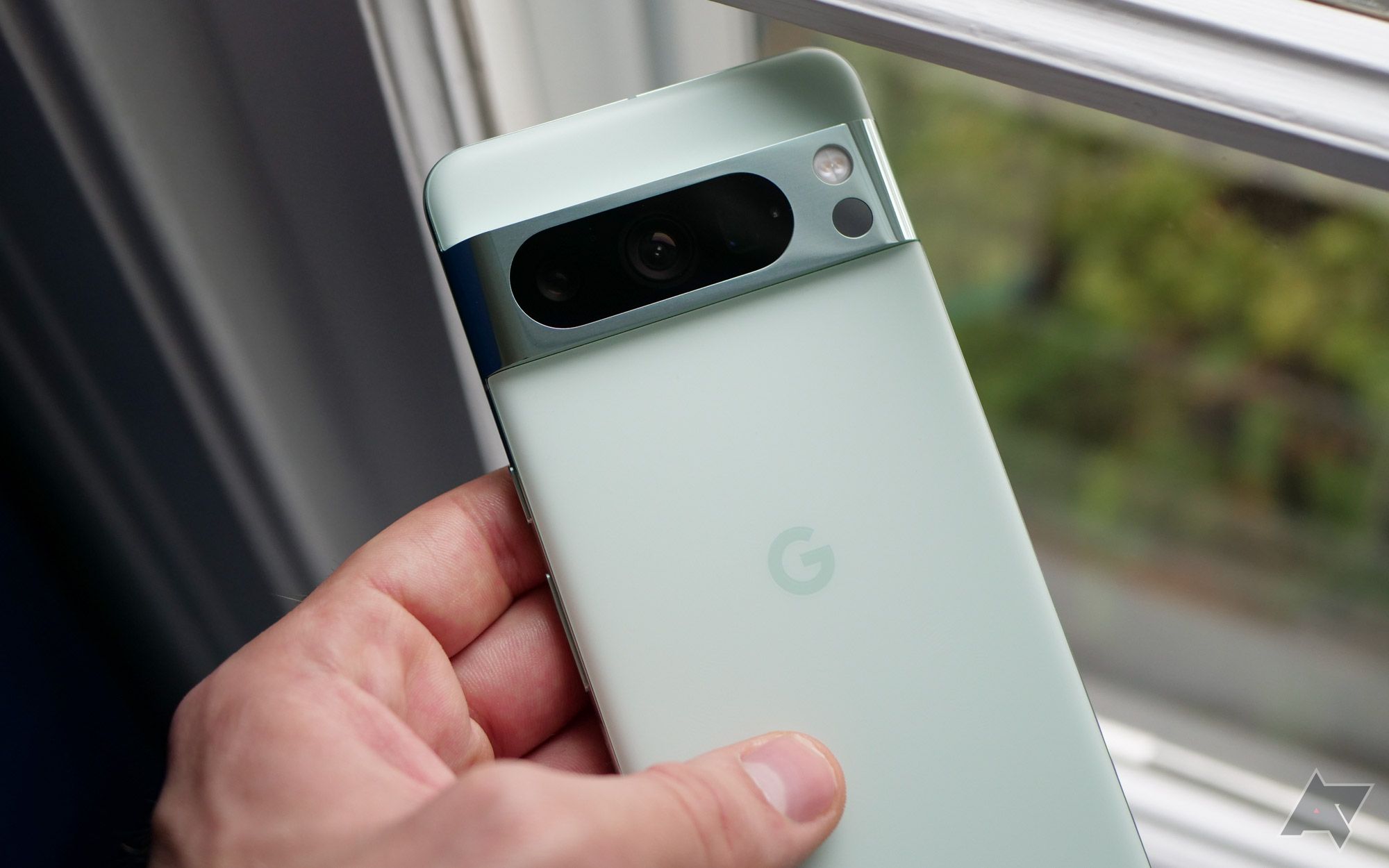 Google’s new mint Pixel 8 Pro looks even better in person