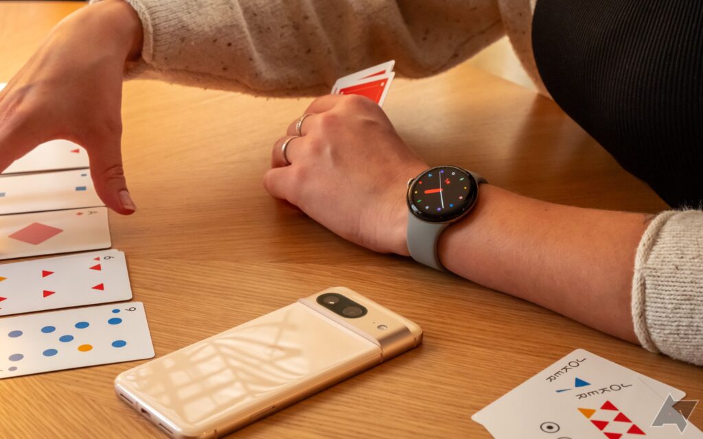 Your Pixel Watch can now tell you the time using haptics