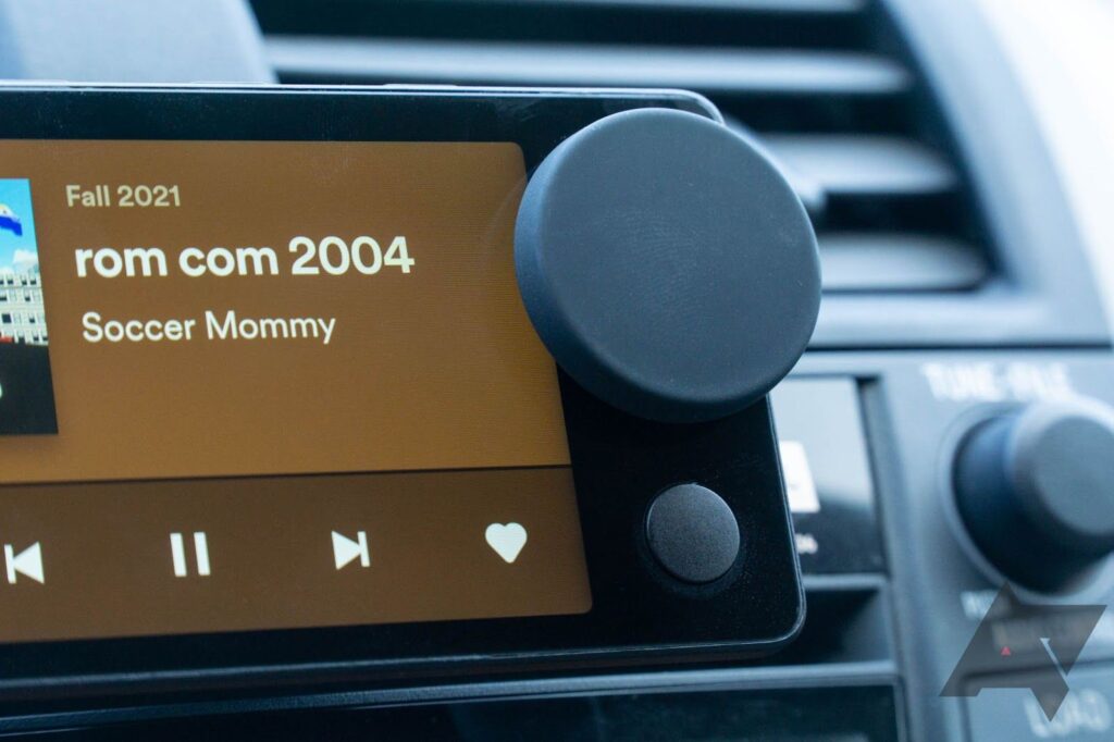 Spotify wants you to dump its failed Car Thing gadget in the trash