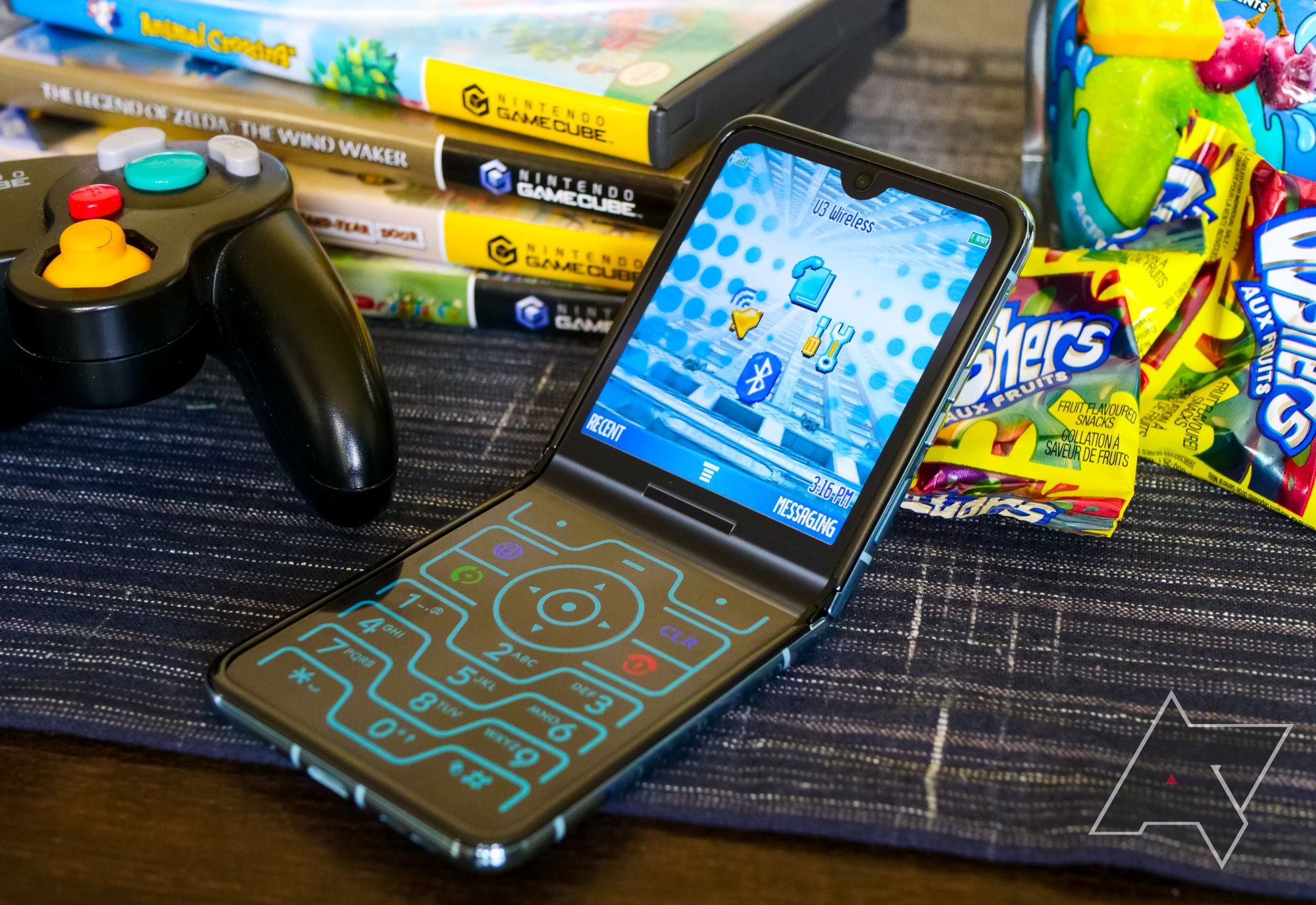 We’re a family of Samsung users, but can’t decide between the Moto Razr+ and Galaxy Z Flip 5