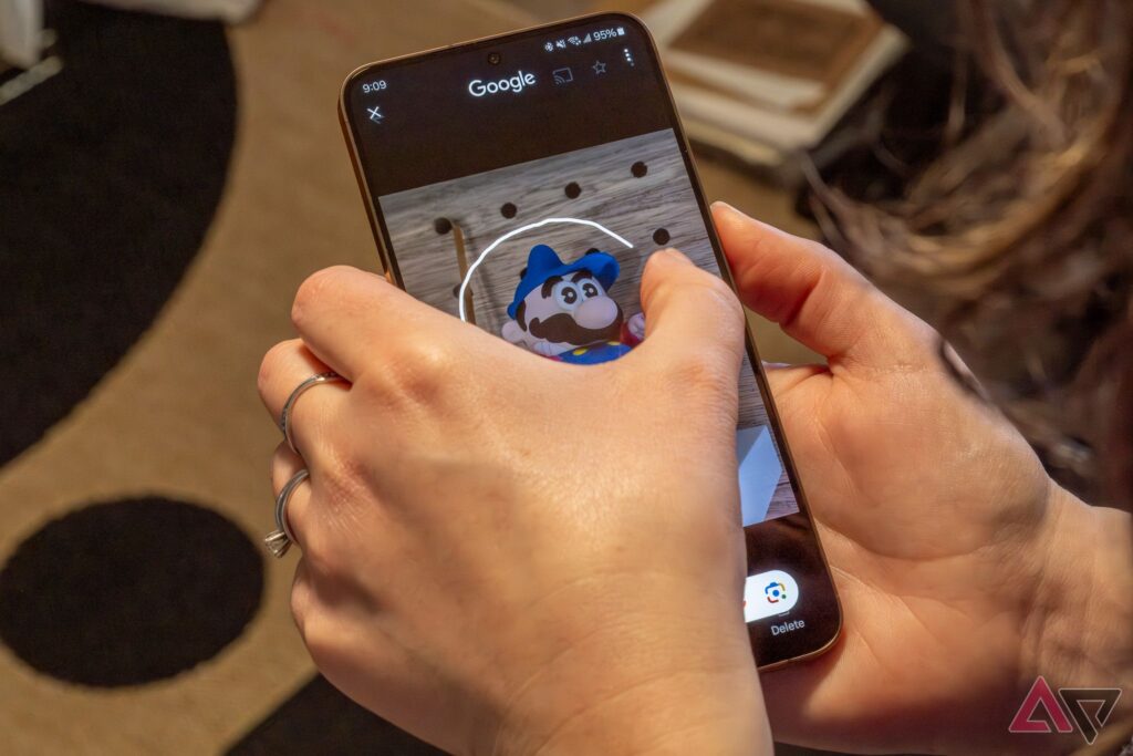 Samsung starts rolling out Circle to Search on millions of devices