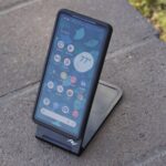 Does the Google Pixel 9 support Qi2?