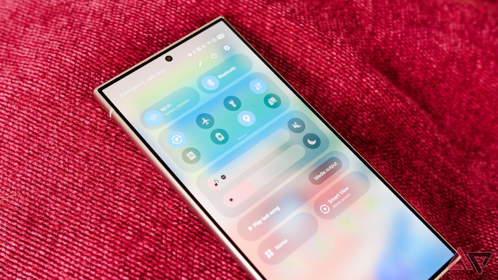 One UI 7 lastly will get a rumored launch date on the Galaxy S24 FE