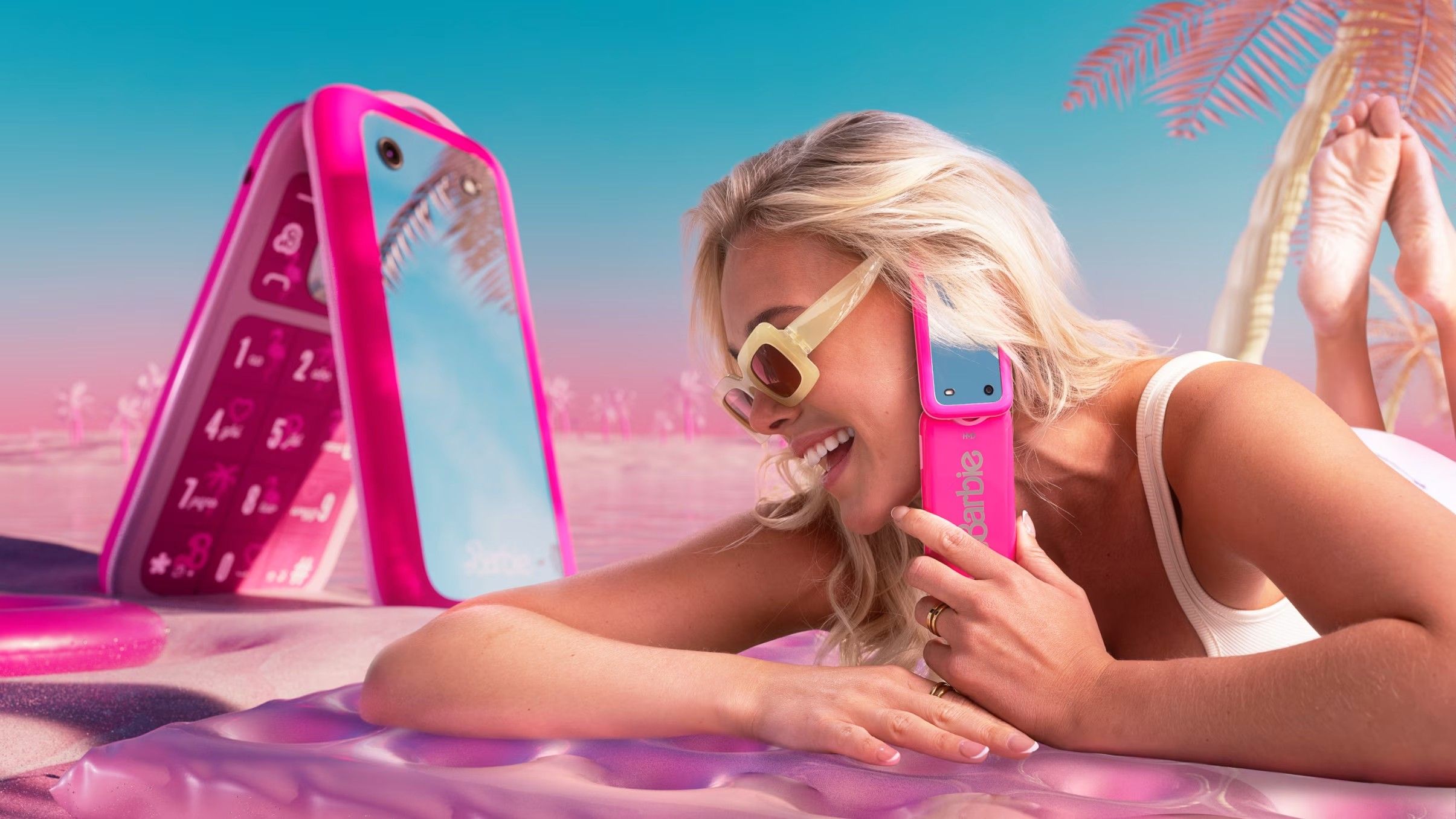 This HMD Barbie Cellphone deal makes it the right selection for the younger grownup in your life