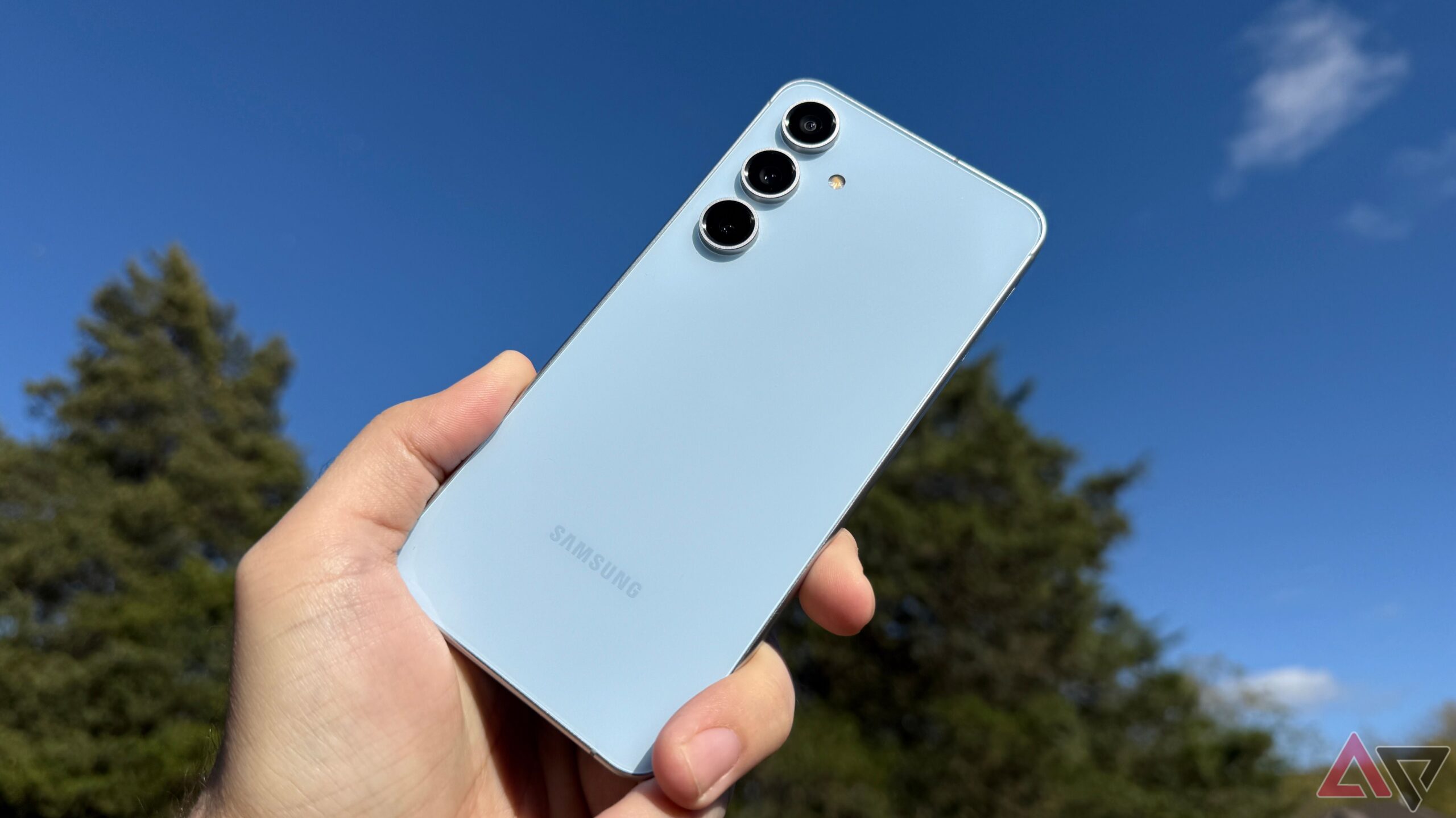 Samsung Galaxy S25 FE spec leak leaves little to the creativeness