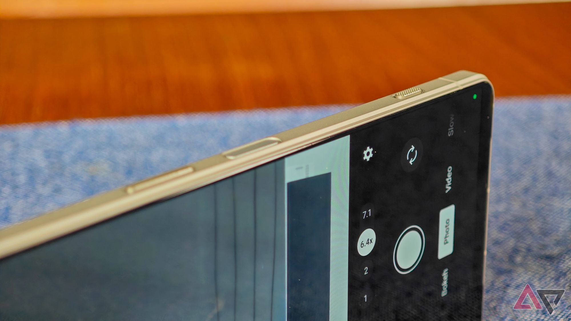 Sony govt insists Xperia smartphones have a future, regardless of setbacks