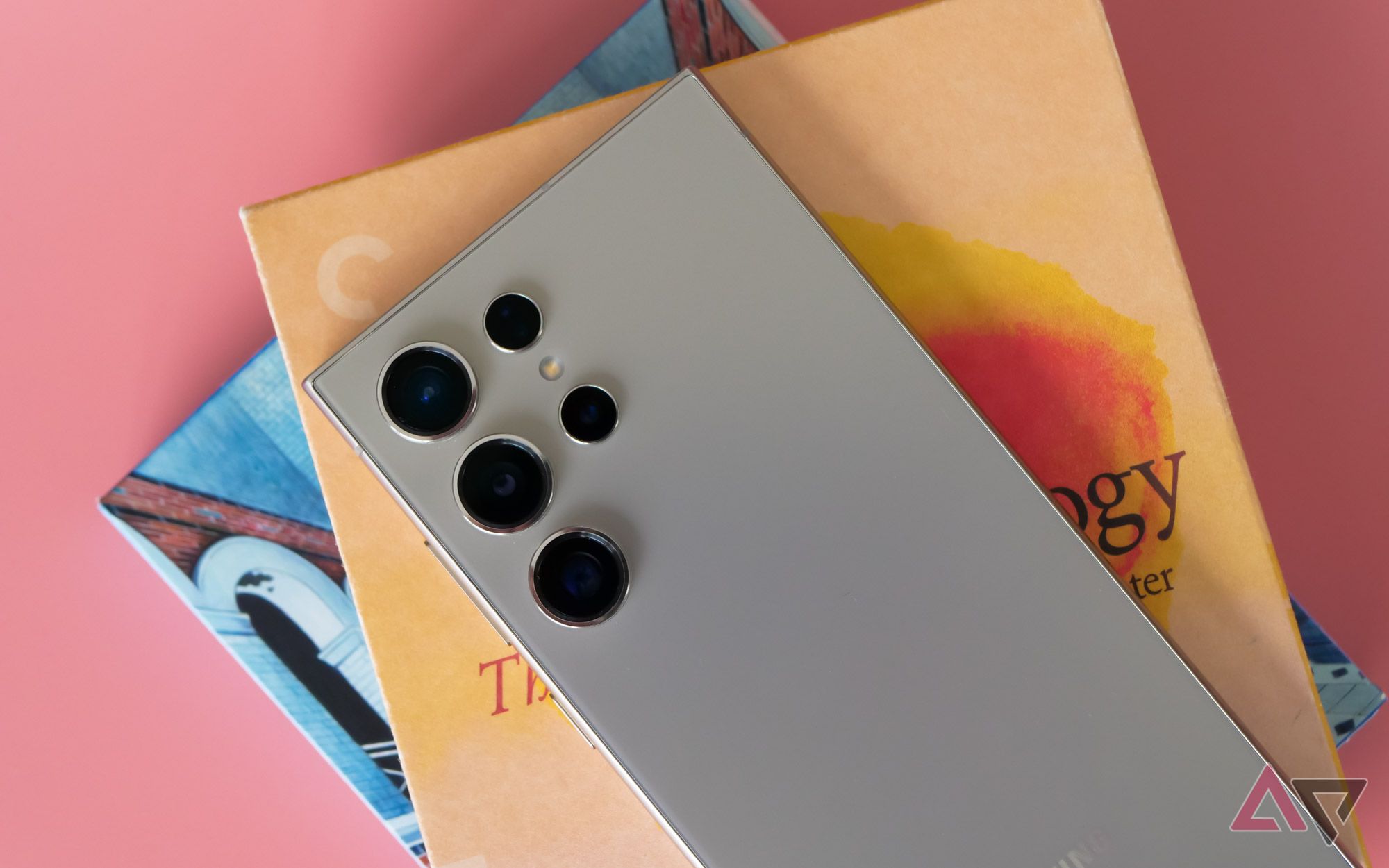 Samsung expands One UI 8.5 beta to its 2024 flagship Galaxy telephones